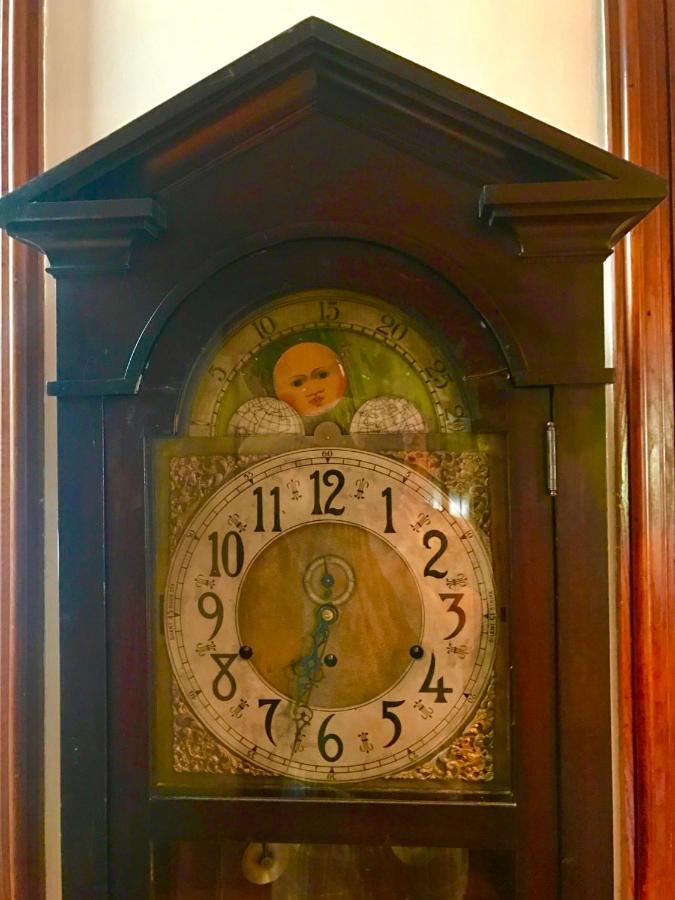 Austin House Inn Tour de Tour de Newport Extérieur photo